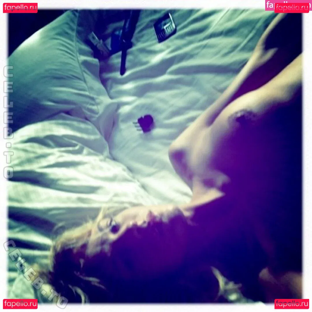 Erin Heatherton Onlyfans Photo Gallery 