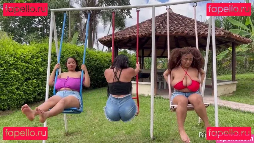 Angie Bravo Onlyfans Photo Gallery 