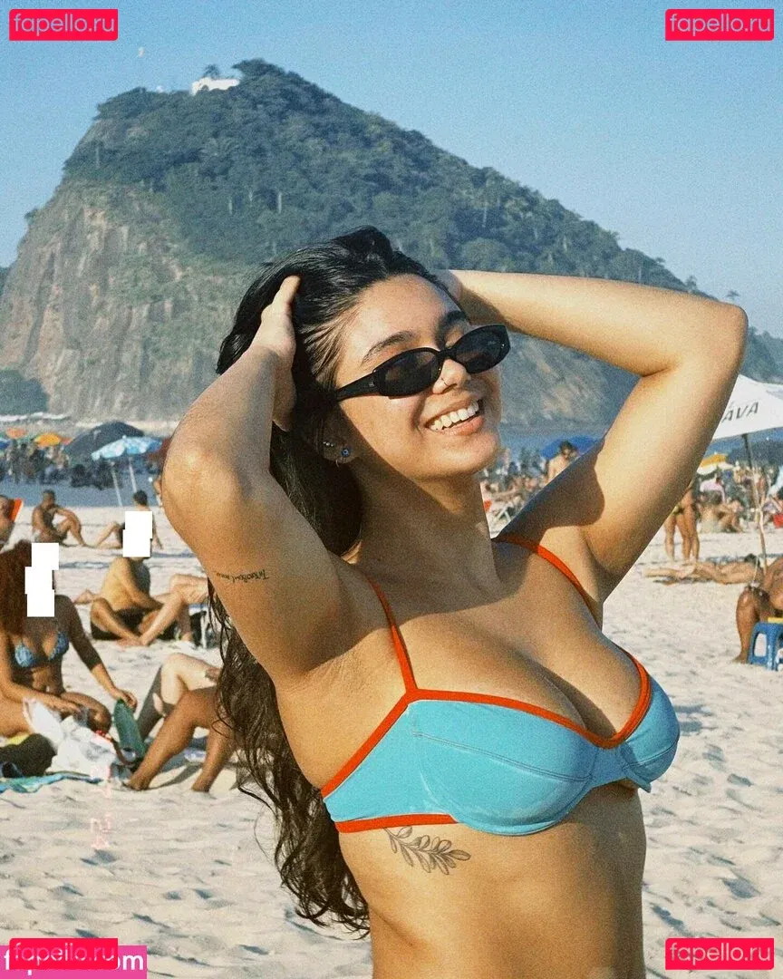 Bella Barp Onlyfans Photo Gallery 