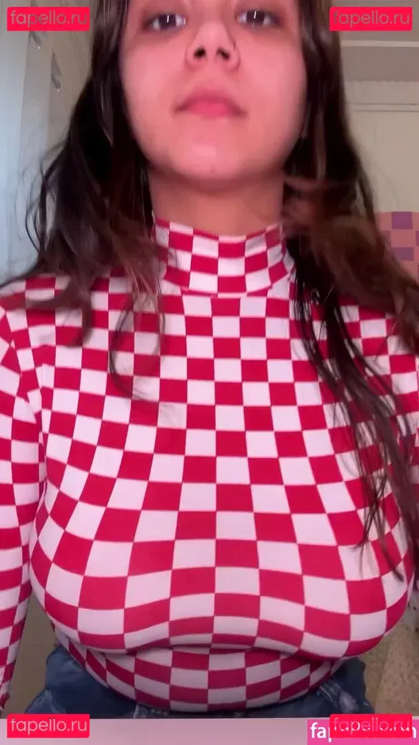 Bella Barp Onlyfans Photo Gallery 