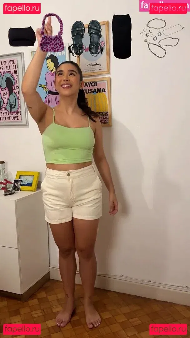 Bella Barp Onlyfans Photo Gallery 