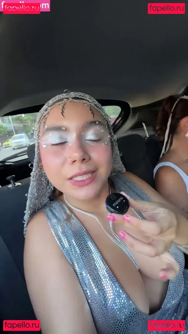 Bella Barp Onlyfans Photo Gallery 