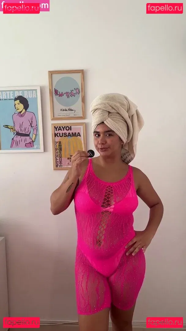 Bella Barp Onlyfans Photo Gallery 