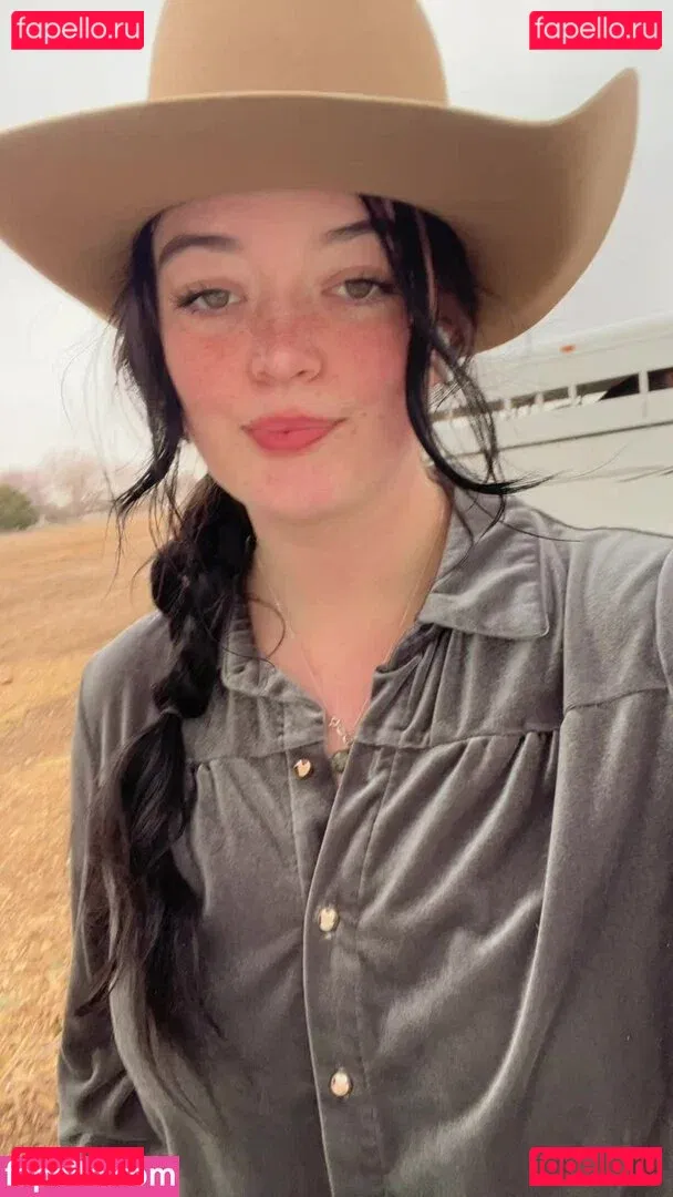 Marilee Golden Onlyfans Photo Gallery 