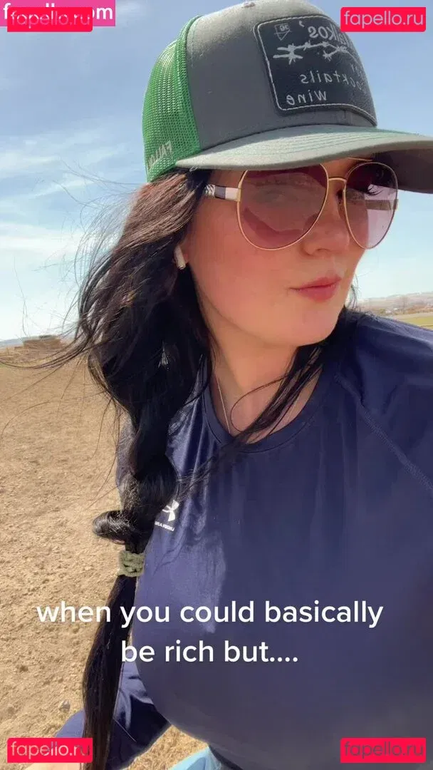 Marilee Golden Onlyfans Photo Gallery 