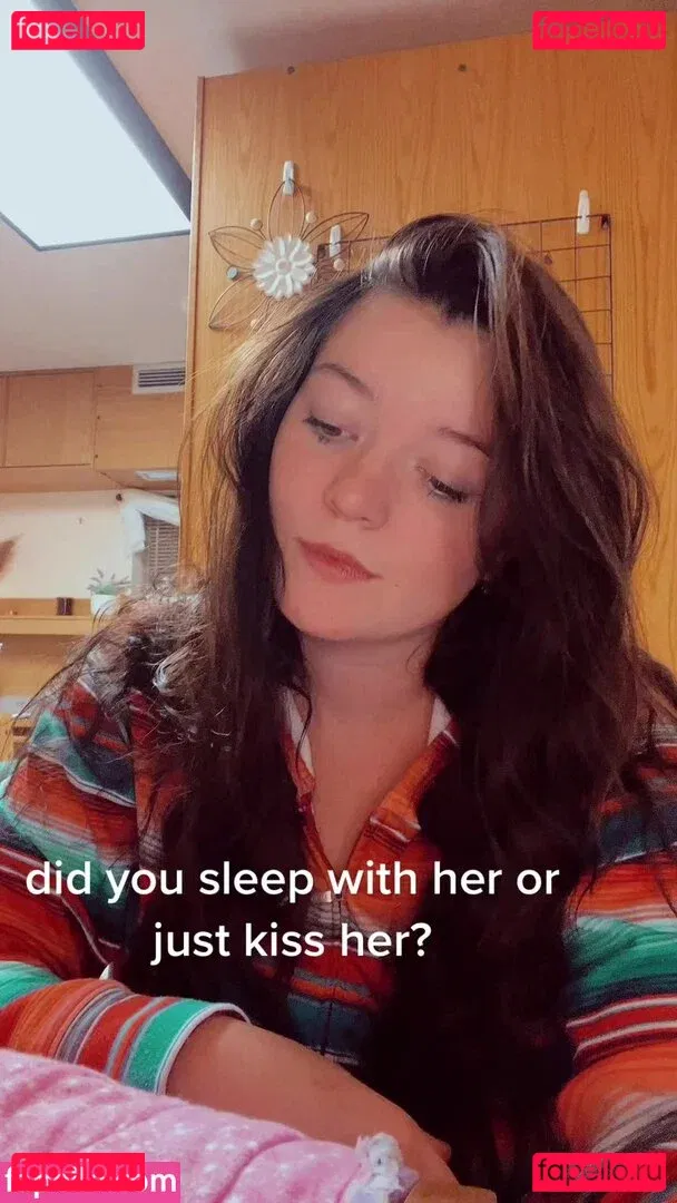 Marilee Golden Onlyfans Photo Gallery 