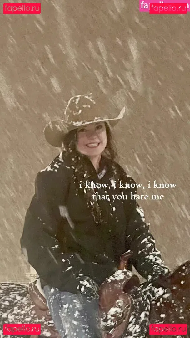 Marilee Golden Onlyfans Photo Gallery 