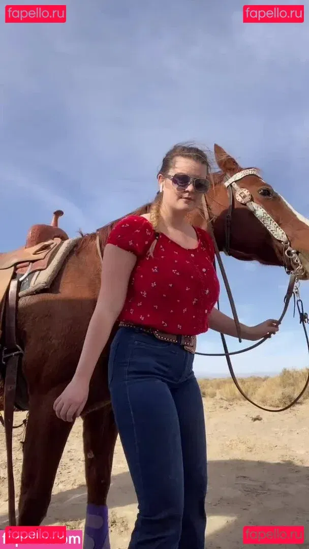 Marilee Golden Onlyfans Photo Gallery 