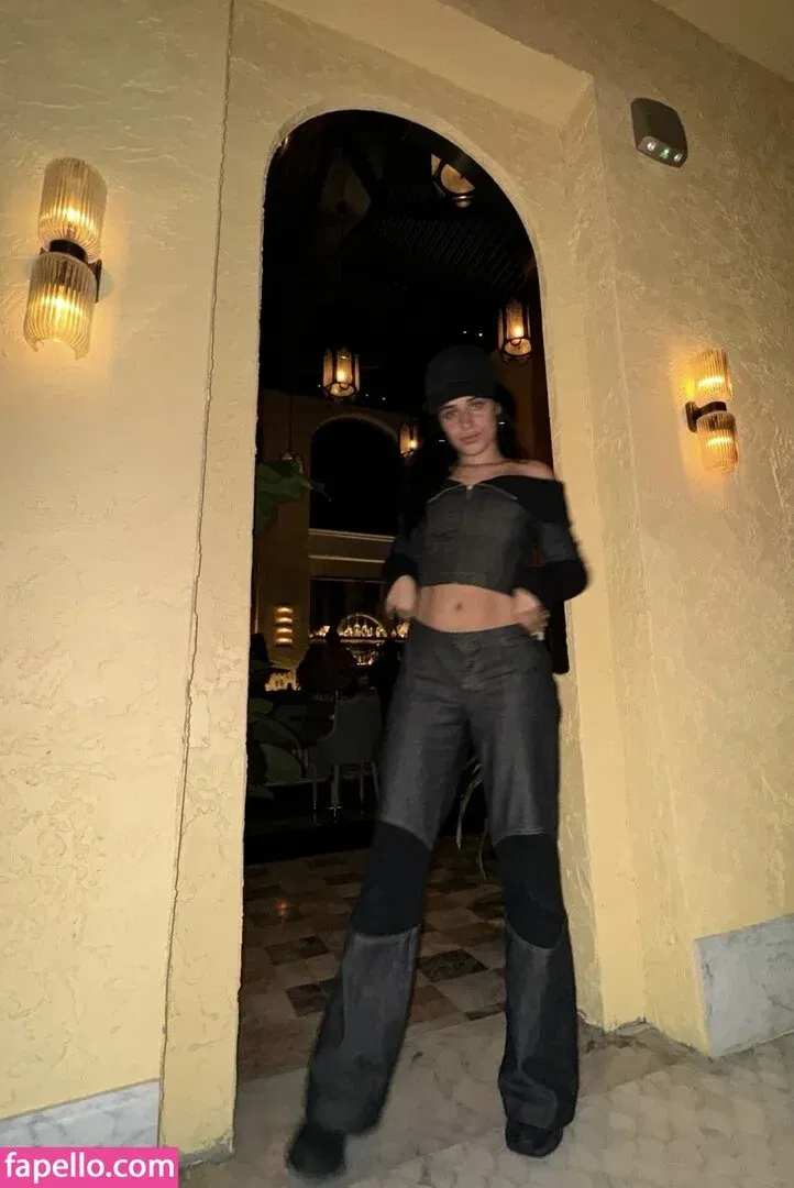 Camila Cabello Onlyfans Photo Gallery 