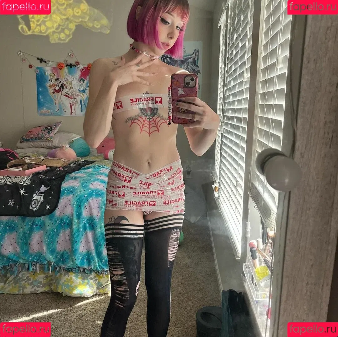 Saturnrevolving Onlyfans Photo Gallery 