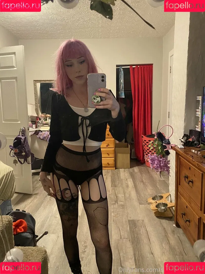 Saturnrevolving Onlyfans Photo Gallery 