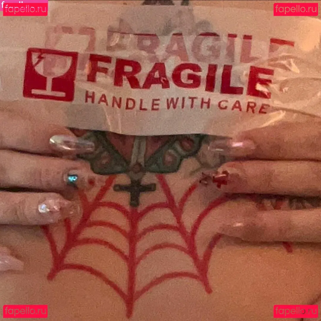 Saturnrevolving Onlyfans Photo Gallery 