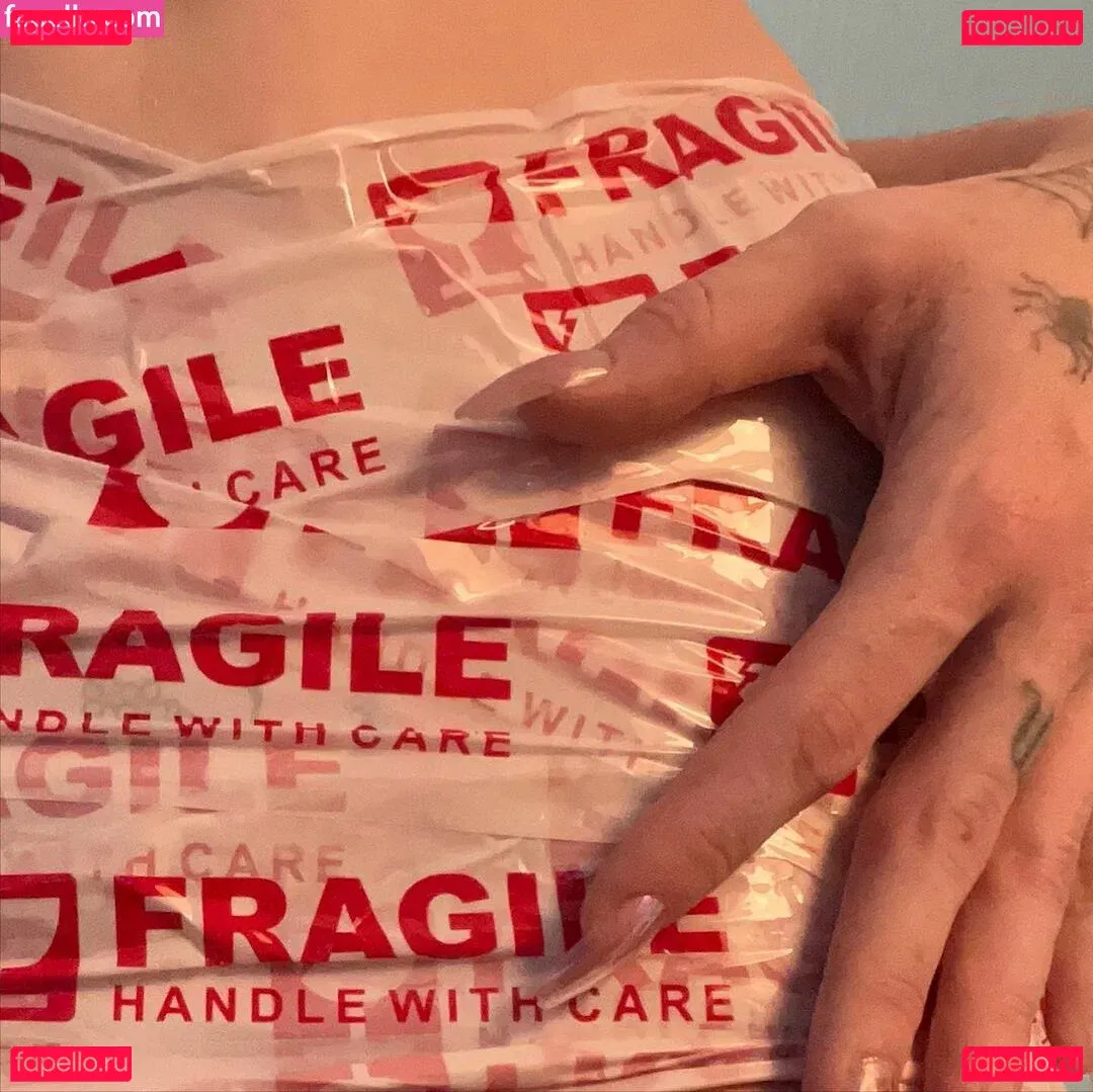 Saturnrevolving Onlyfans Photo Gallery 