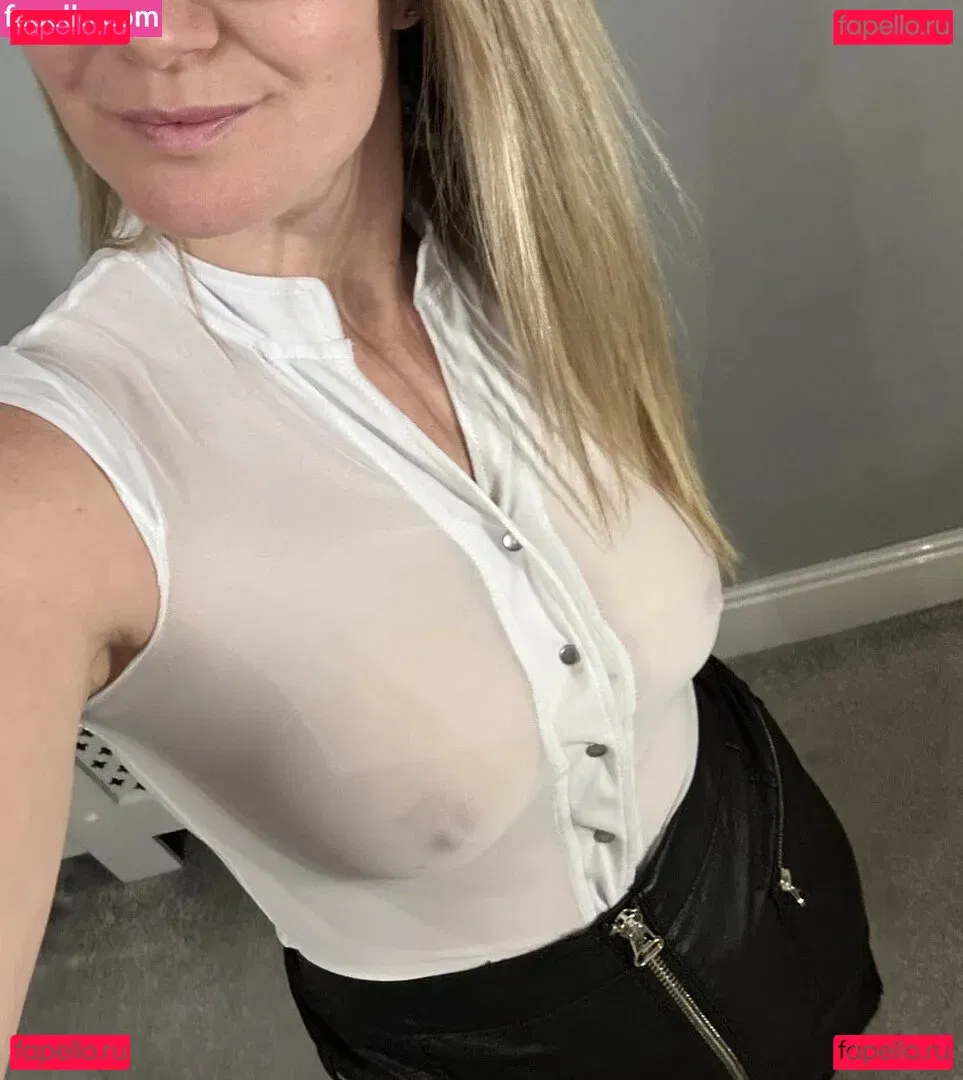 Laura_rose_88088 Onlyfans Photo Gallery 