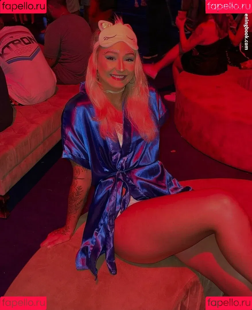 Gabi Gagliassi Onlyfans Photo Gallery 