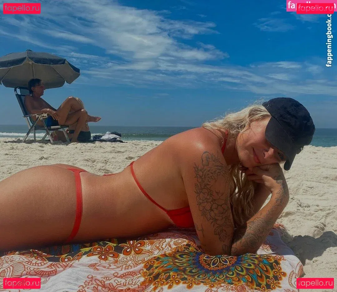 Gabi Gagliassi Onlyfans Photo Gallery 