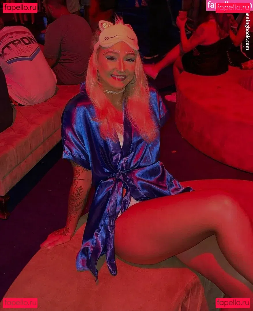 Gabi Gagliassi Onlyfans Photo Gallery 