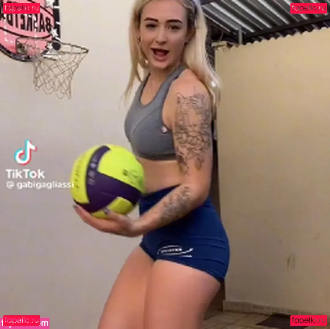 Gabi Gagliassi Onlyfans Photo Gallery 