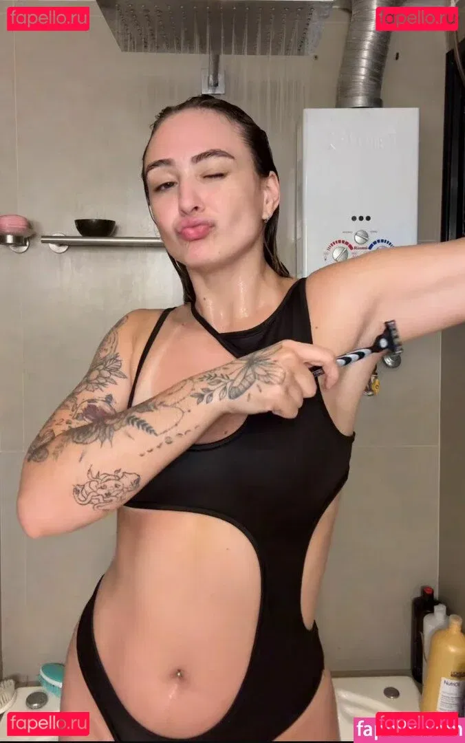 Gabi Gagliassi Onlyfans Photo Gallery 