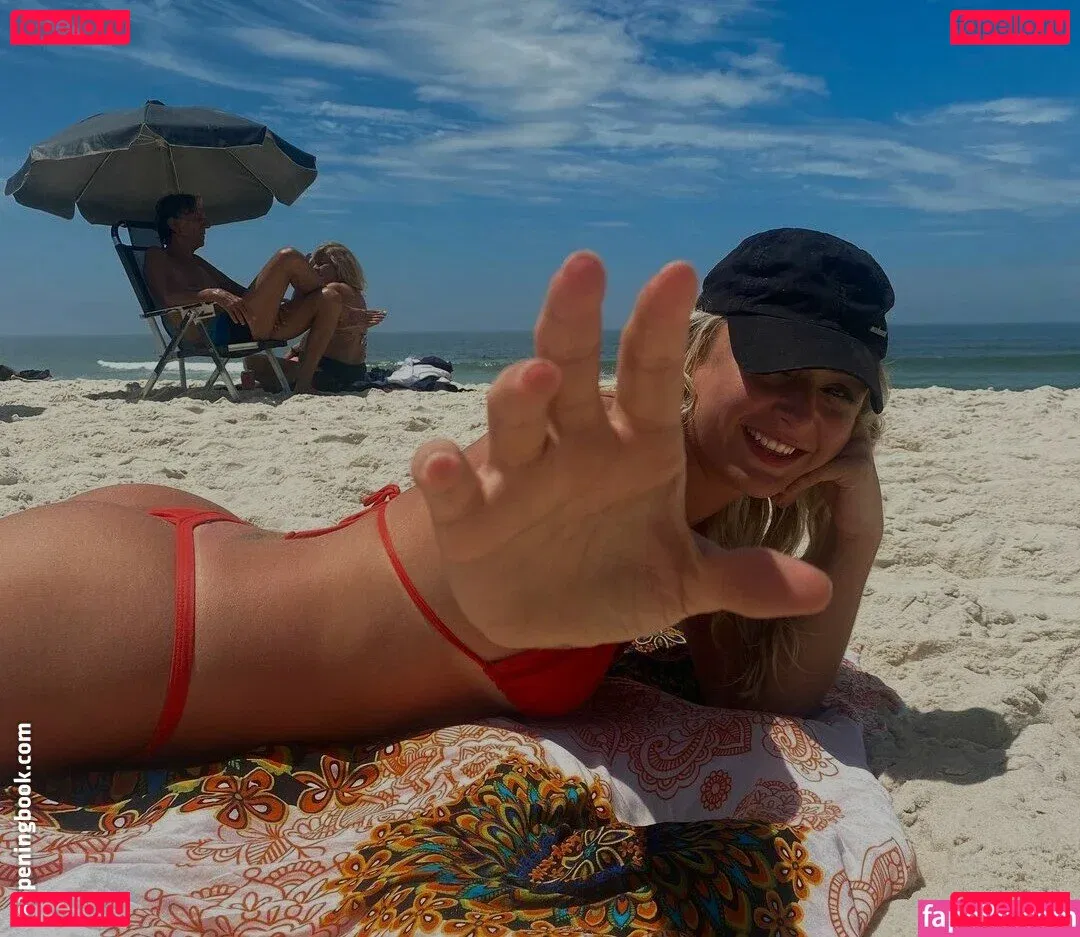 Gabi Gagliassi Onlyfans Photo Gallery 