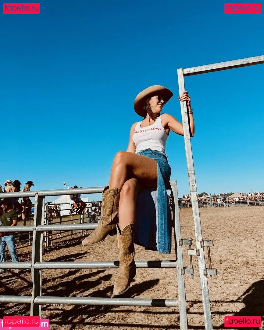 Monica Gonzalez Onlyfans Photo Gallery 