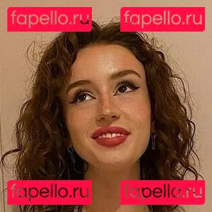 Isabella Candelaria Onlyfans Photo Gallery 