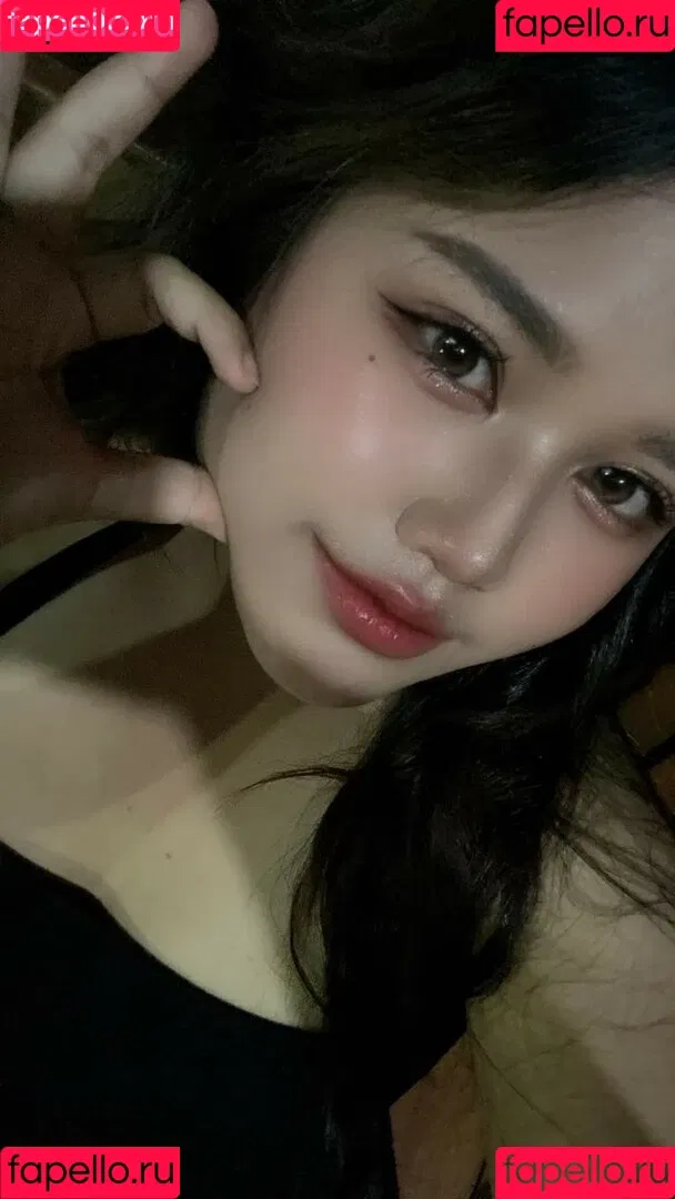 Charlotte LinLin Onlyfans Photo Gallery 
