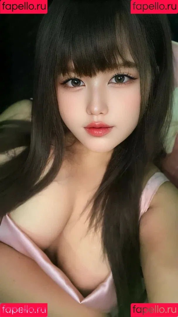 Charlotte LinLin Onlyfans Photo Gallery 