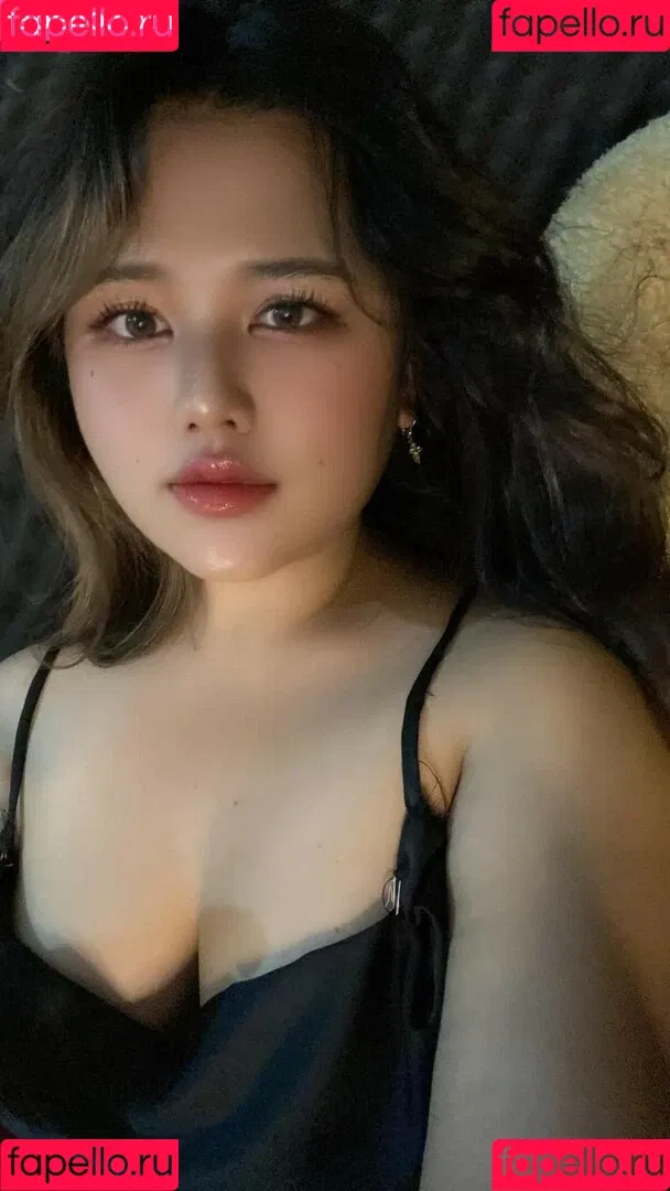 Charlotte LinLin Onlyfans Photo Gallery 