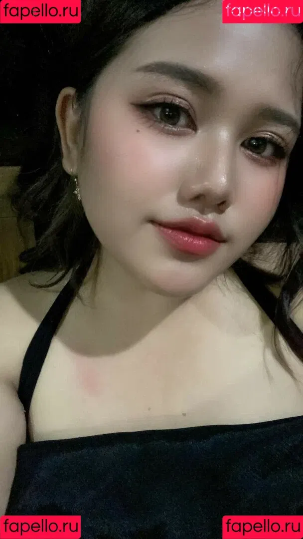 Charlotte LinLin Onlyfans Photo Gallery 