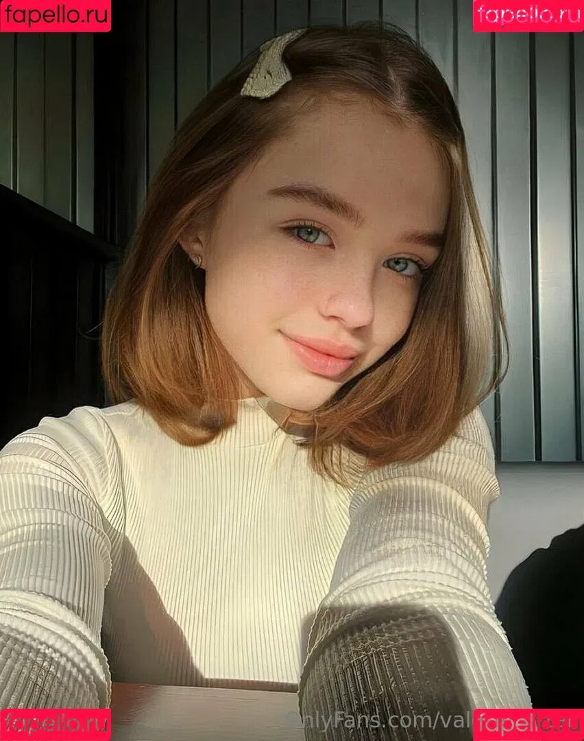 valerie_s_tar Onlyfans Photo Gallery 