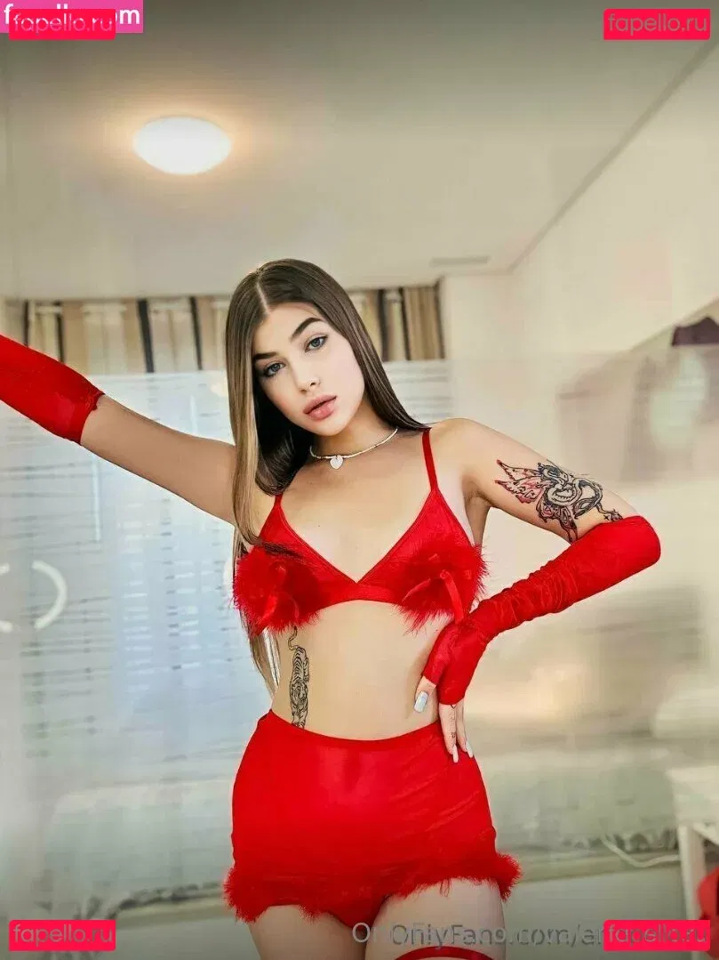 valerie_s_tar Onlyfans Photo Gallery 