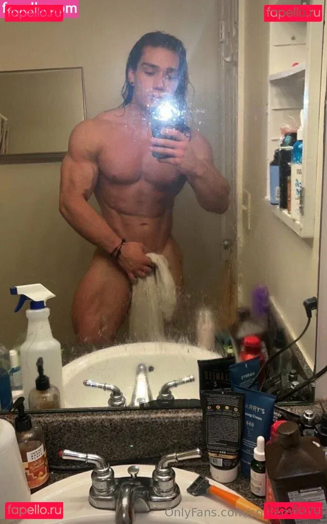 spidermanof Onlyfans Photo Gallery 