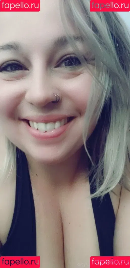 worshiplillian Onlyfans Photo Gallery 