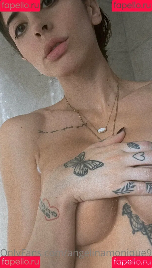 Angelinamonique96 Onlyfans Photo Gallery 