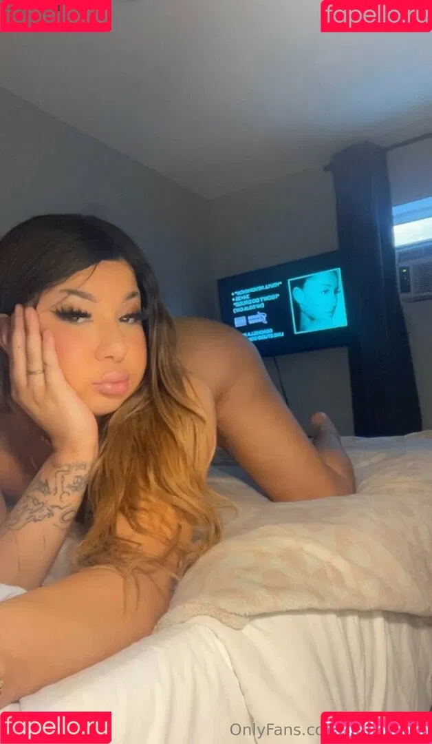 ellemamiii Onlyfans Photo Gallery 