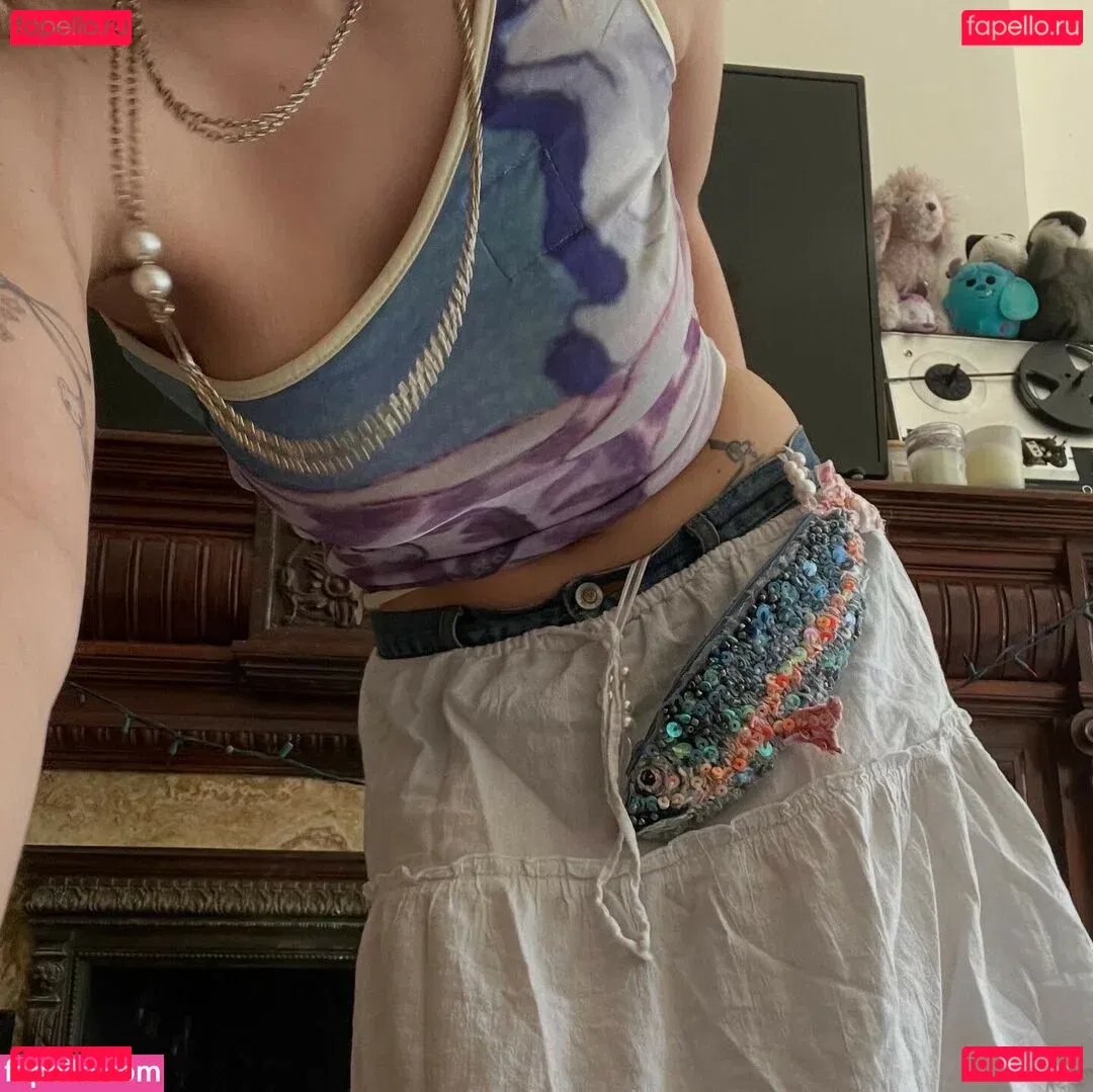 Chloe Moriondo Onlyfans Photo Gallery 