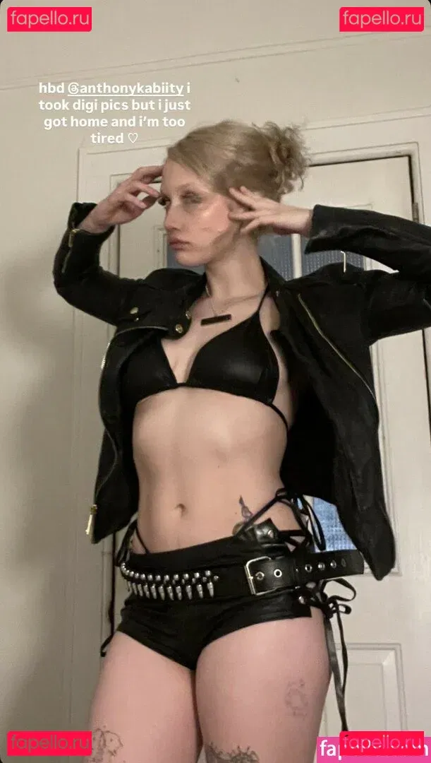 Chloe Moriondo Onlyfans Photo Gallery 