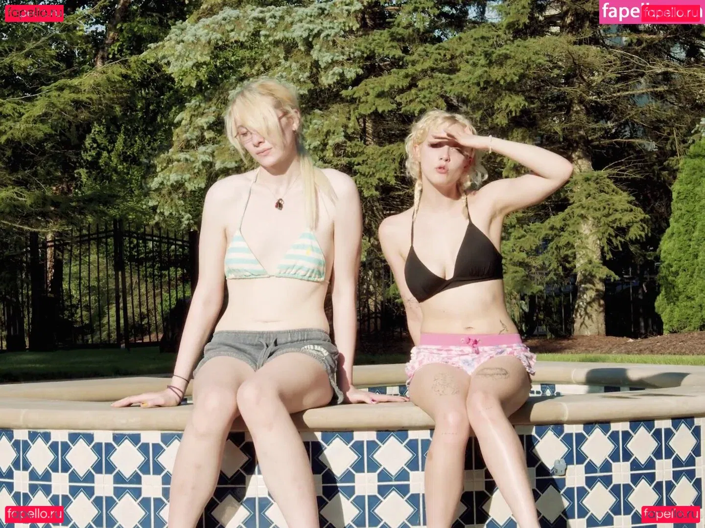 Chloe Moriondo Onlyfans Photo Gallery 