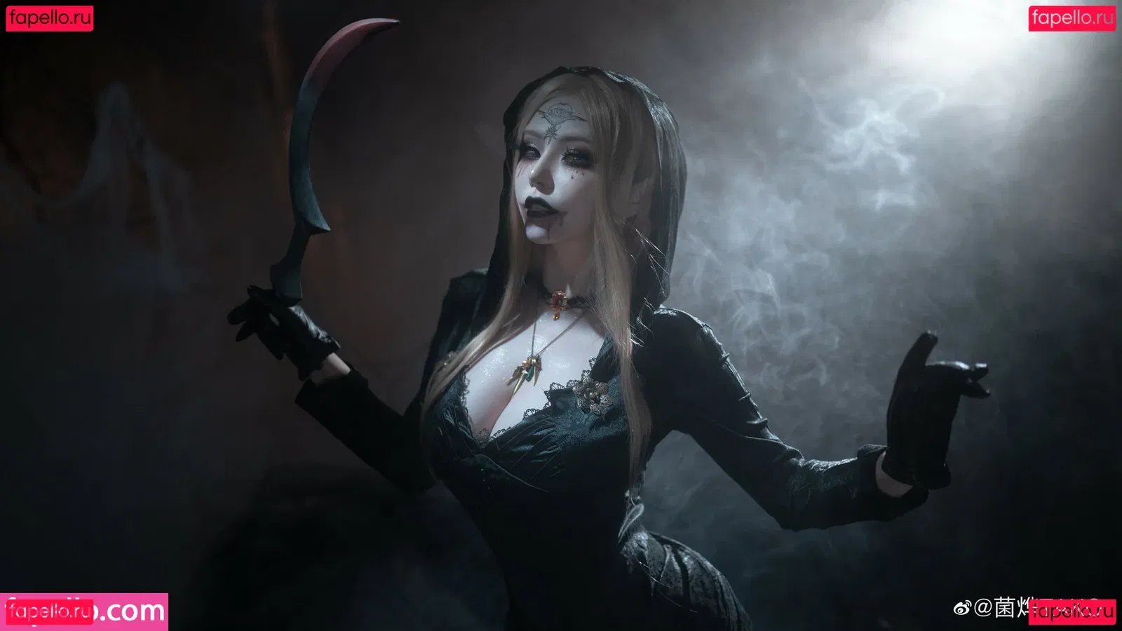 Lady Dimitrescu Onlyfans Photo Gallery 