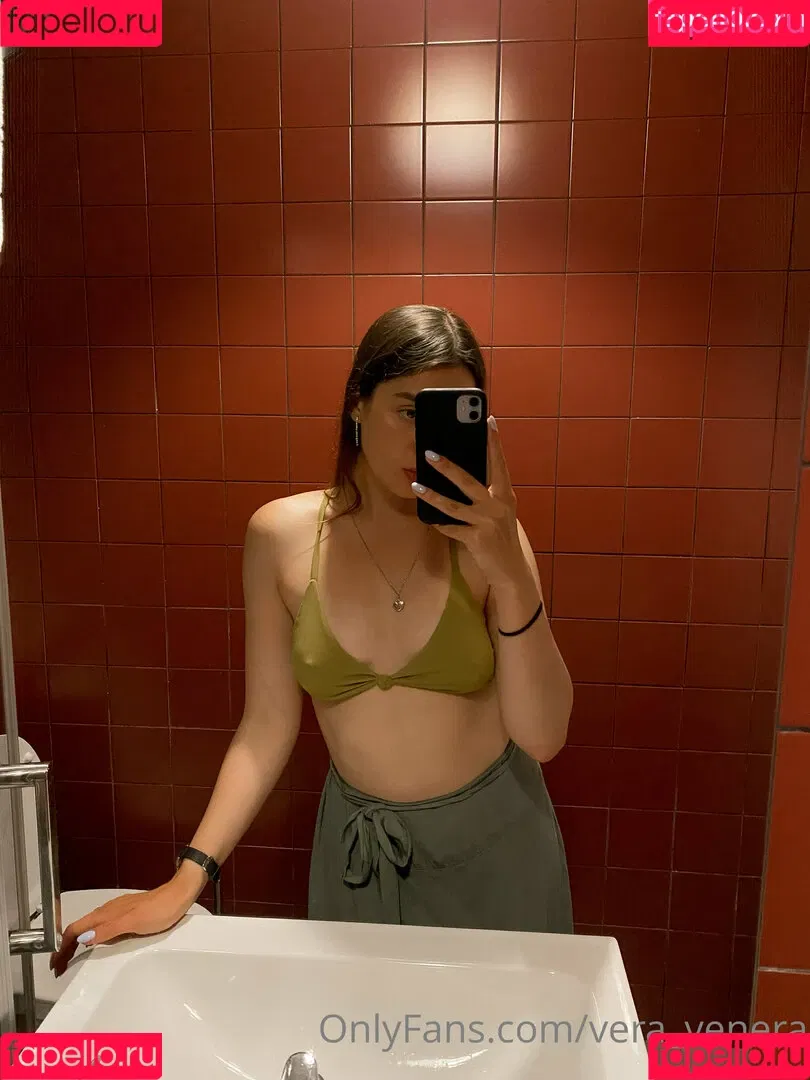 vera_venera Onlyfans Photo Gallery 