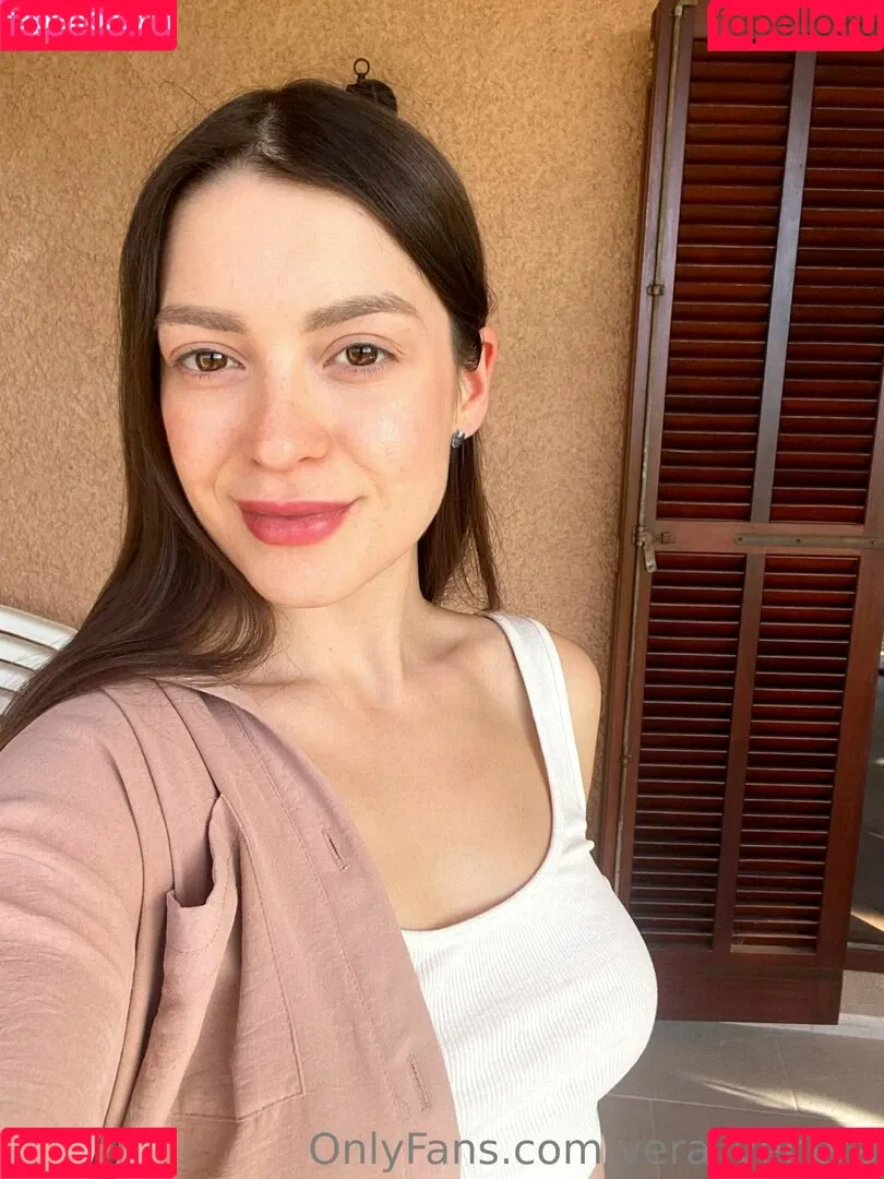 vera_venera Onlyfans Photo Gallery 