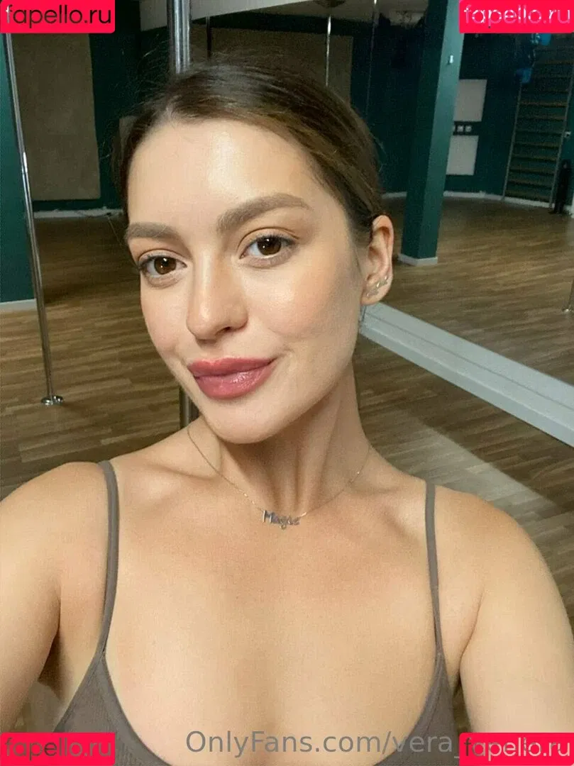 vera_venera Onlyfans Photo Gallery 