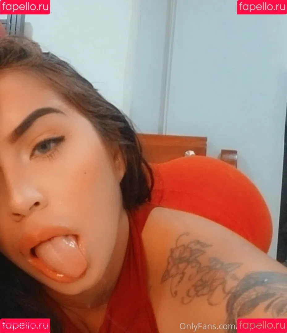 mialovely25 Onlyfans Photo Gallery 