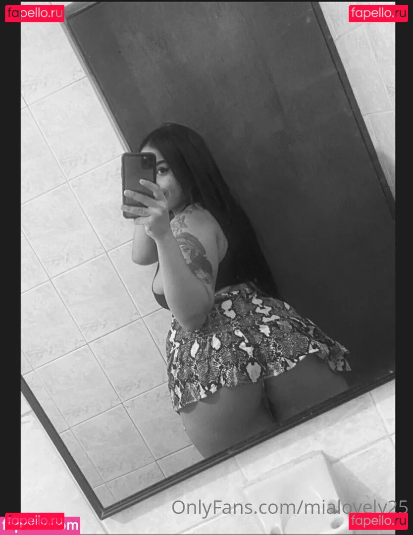 mialovely25 Onlyfans Photo Gallery 