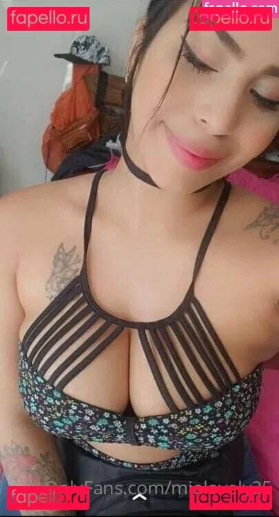 mialovely25 Onlyfans Photo Gallery 