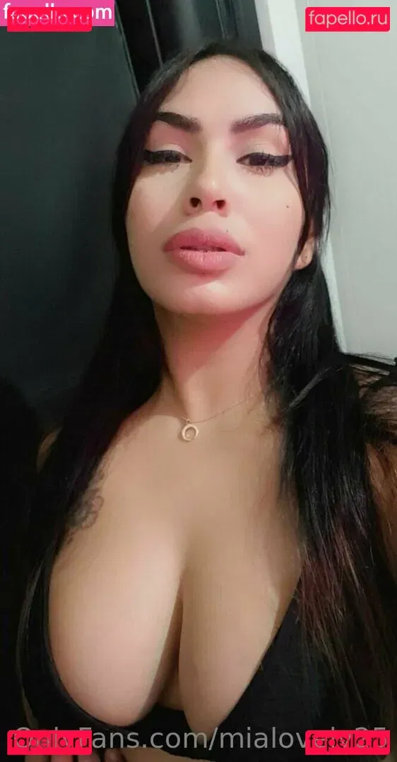 mialovely25 Onlyfans Photo Gallery 