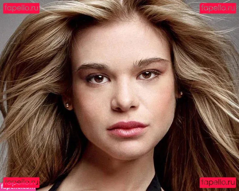 Ellen Muth Onlyfans Photo Gallery 