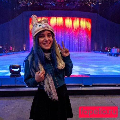 Ellen Muth Onlyfans Photo Gallery 