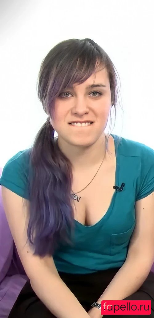 Ellen Muth Onlyfans Photo Gallery 